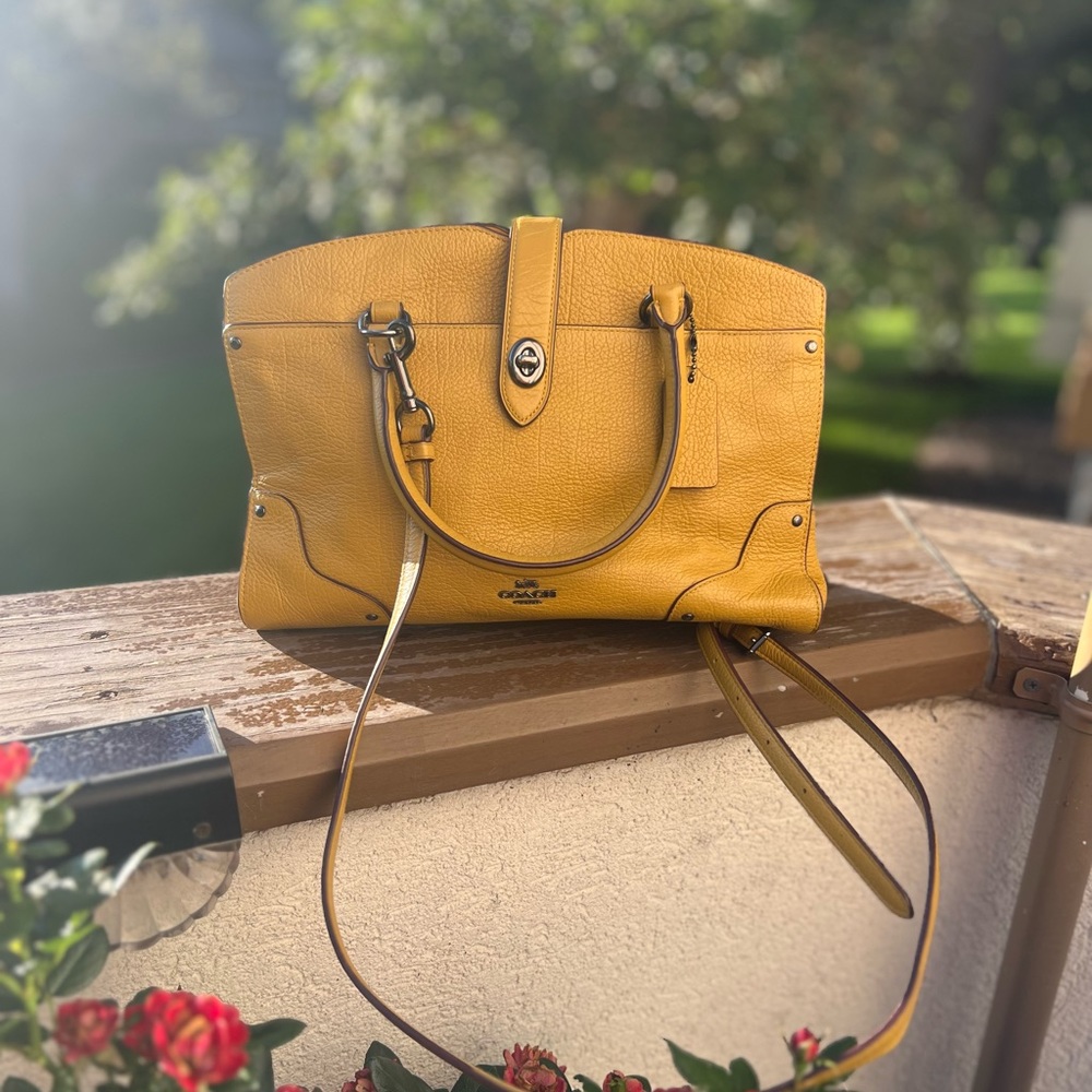 ❌sold ❌Coach Mercer